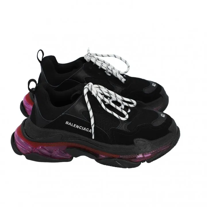 BALENCIAGA Sneaker 'TRIPLE S', Gr. 42, akt. NP.: 895,-€.