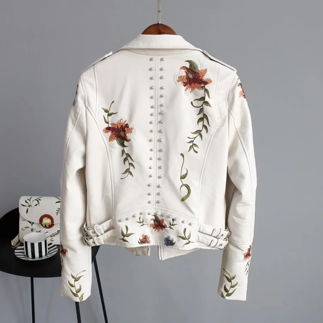 Heidi-Mode | Elegante taillierte Winterjacke