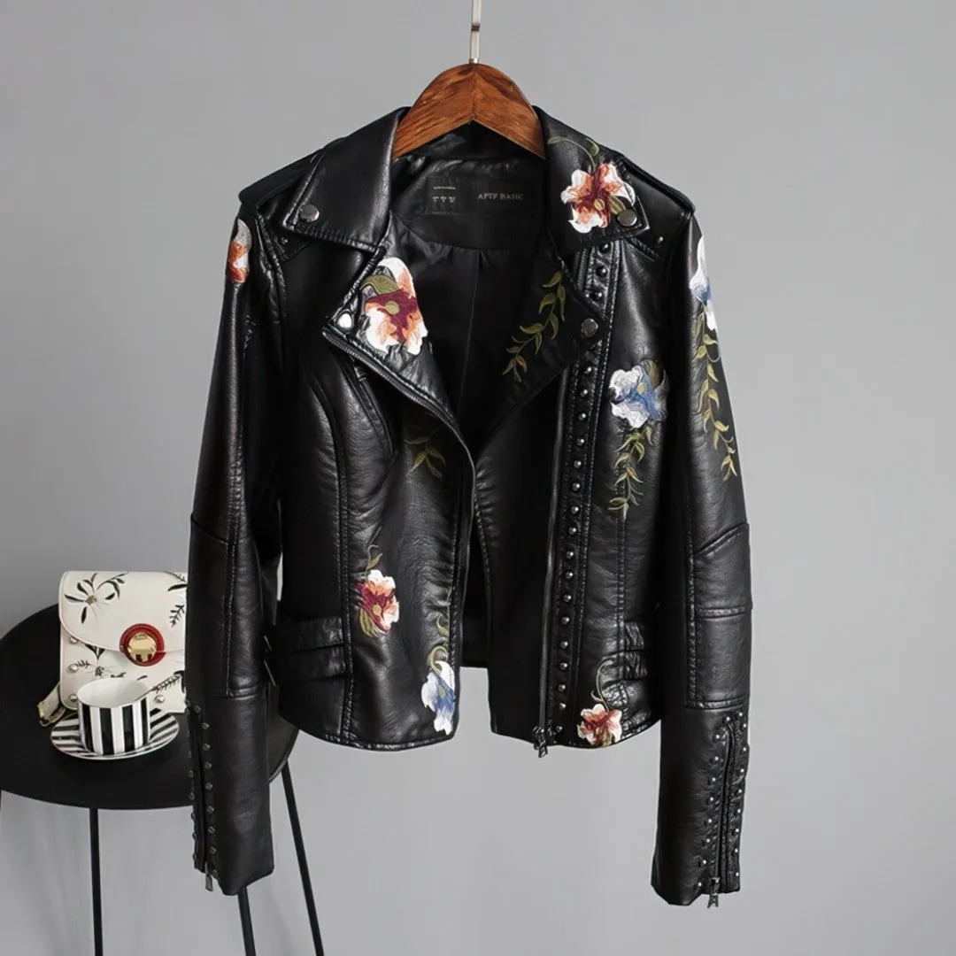 Heidi-Mode | Elegante taillierte Winterjacke